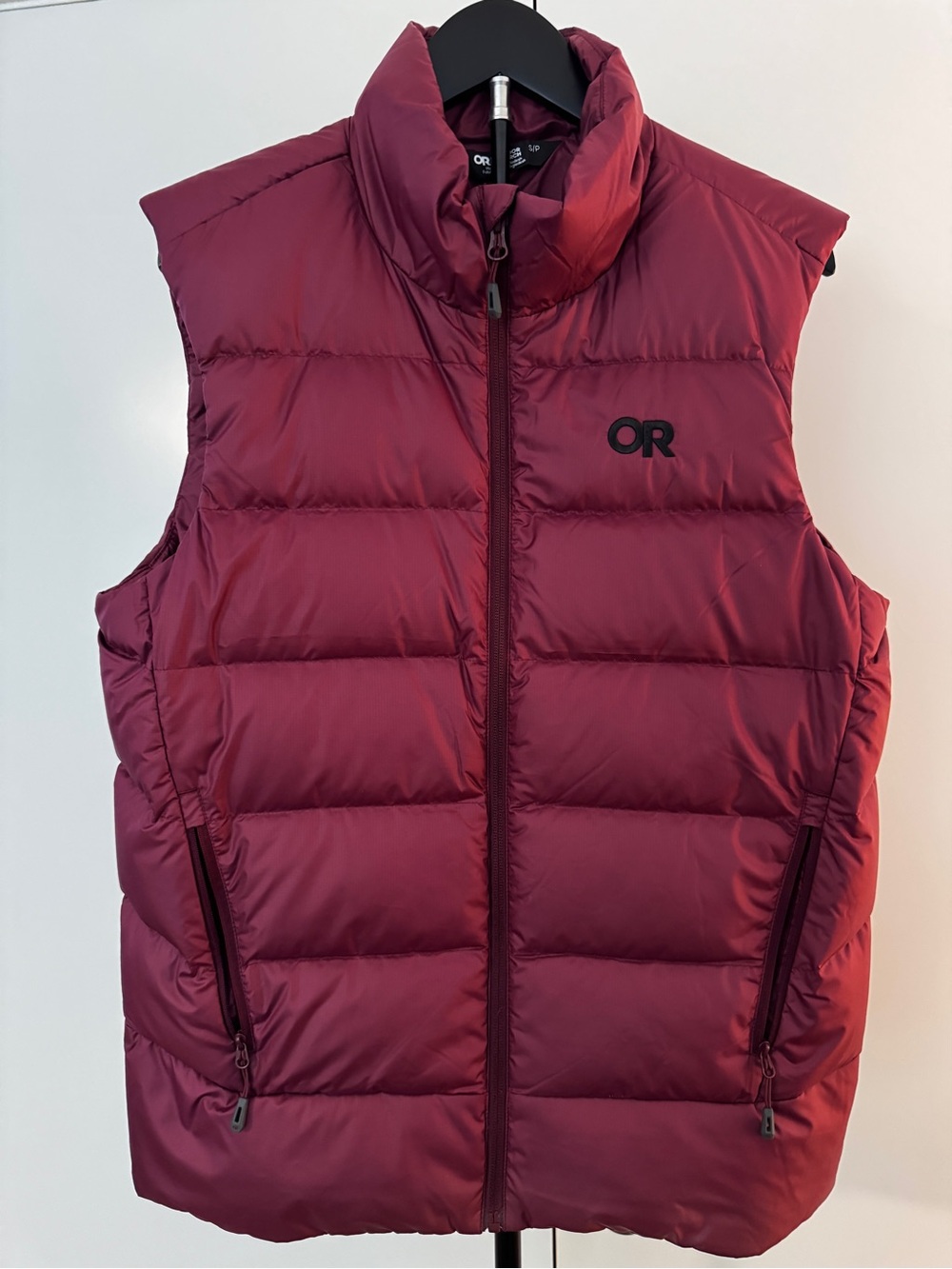 Outdoor Research Men's Wine Red Insulated Puffer Vest